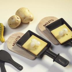 Dessous en bois pour raclette