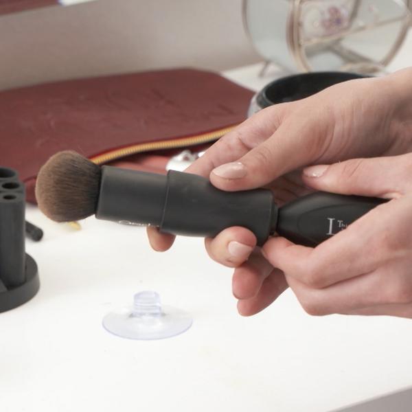 Nettoyant pour pinceaux