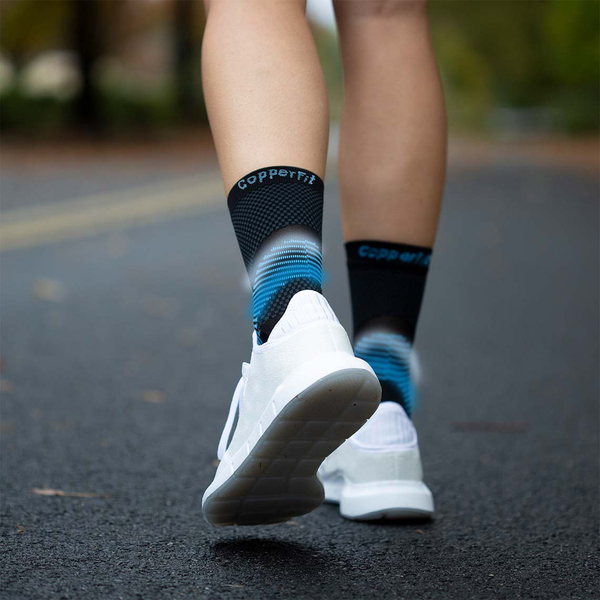 Copper Fit ICE Ankle Sleeve bandage rafraîchissant pour la cheville